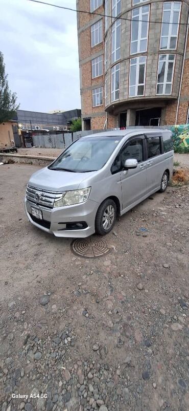 диски на авто: Honda Stepwgn: 2011 г., 2 л, Бензин, Минивэн