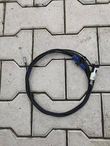 SAJLA REZERVOAR ZA TOYOTA RAV 4 OD 2001. DO 2005. GOD na lalafo.rs SAJLA REZERVOAR ZA TOYOTA RAV 4 OD 2001. DO 2005. GOD