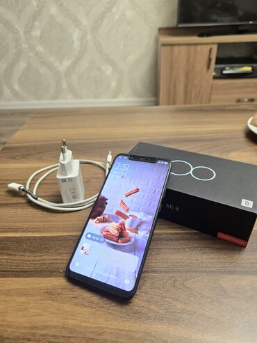 Xiaomi: Xiaomi Mi 8, rəng - Qara, 
 Barmaq izi — 1