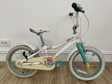 детский велосипед на 4 5 лет: Продаю детский велосипед фирмы Giant оригинал. На возраст от 5 до 7