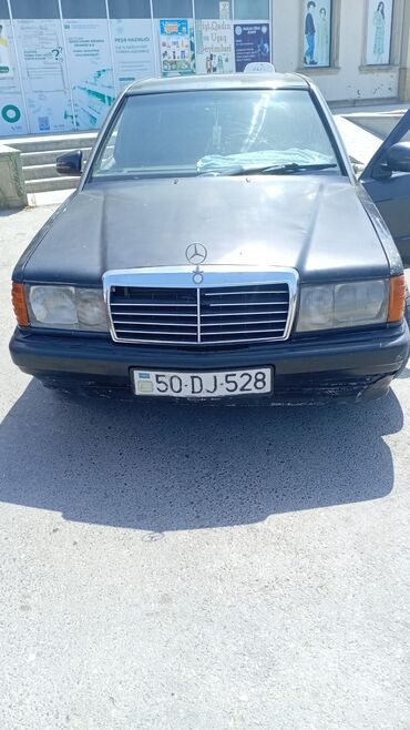 Boşqablar: Mercedes-Benz 190: 2 l | 1992 il Hetçbek