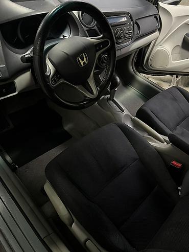 Honda: Honda Insight: 2009 г., 1.3 л, Вариатор, Гибрид, Хэтчбэк — 7