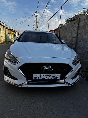 Hyundai Sonata: 2017 г., 0.2 л, Автомат, Газ, Седан