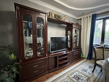 гарнитур для зала бу: Гарнитур для зала, Б/у, Шкаф, Комод, Тумба под ТВ, Дерево, Самовывоз, Платная доставка