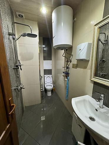 sahil əmlak: Sahil metrosunun yaxınlığı, Okean marketin yanında (Tarqovuda), köhnə — 8