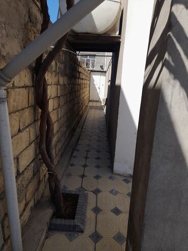 Həyət evləri və villaların satışı: 5 otaqlı, 240 kv. m, Orta təmir — 7