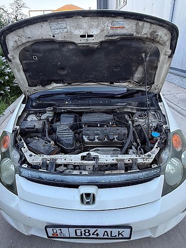 a8 d2: Honda Stream: 2004 г., 1.7 л, Автомат, Бензин, Универсал — 10