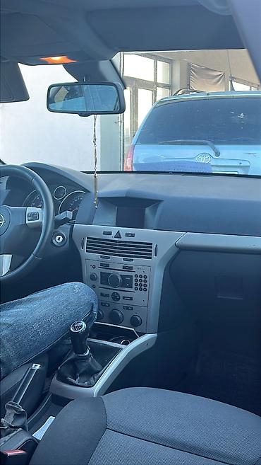opel astra hatchback 2000: Opel Astra: 1.9 l | 2007 il 382600 km Universal — 2