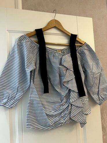 Рубашки и блузы: Pinko, M (EU 38), цвет - Голубой