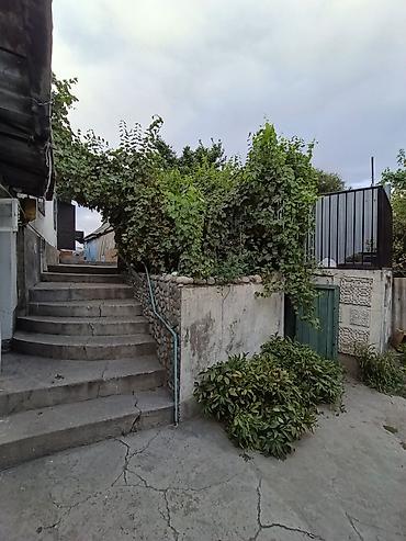 ПРОДАЮ 2 ДОМА НА 1 УЧАСТКЕ 📍Напротив Аламедин базара( ориентировочно