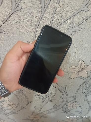 i fone 10: IPhone X, Qara, Face ID — 3