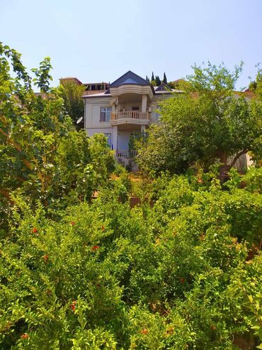 bakıxanovda satılan evlər: Bakıxanov qəs. 6 otaqlı, 280 kv. m, Kredit yoxdur, Orta təmir
