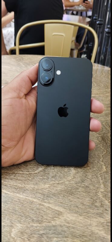 необычные чехлы на айфон 13 про макс: IPhone Xr, Б/у, 64 ГБ, Black Titanium, Чехол, 100 %