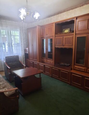 Продажа домов: 2 комнаты, 52 м², 105 серия, 1 этаж, Старый ремонт