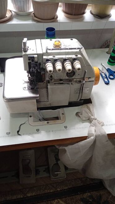 швейная машинка прямая строчка: Швейная машина Механическая, Полуавтомат