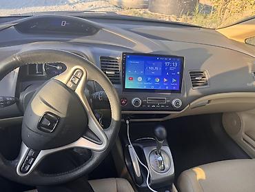 Honda: Honda Civic: 2009 г., 1.3 л, Автомат, Седан — 4