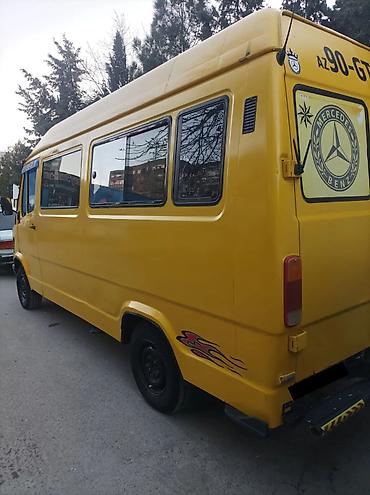 6 neferlik masin: Sərnişin daşıma üçün uyğun mikroavtobus salonu - Geniş salon — 8