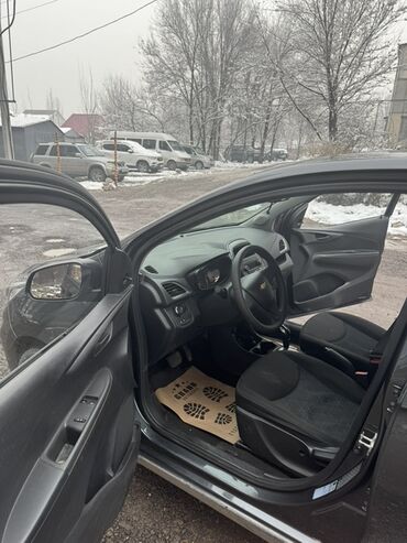 Chevrolet: Chevrolet Spark: 2021 г., Автомат, Бензин, Хэтчбэк — 3