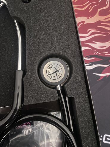 стетоскоп: Оригинальный стетоскоп Littmann Classic 3 — в упаковке, никогда не