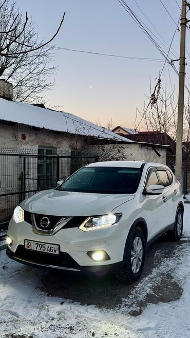 Nissan: Nissan X-Trail: 2018 г., 2 л, Вариатор, Бензин, Кроссовер