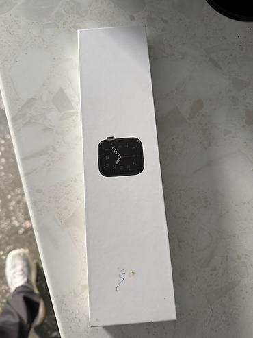 Торг уместен Apple Watch SE (GPS), 44 мм Модель: A2352 Корпус