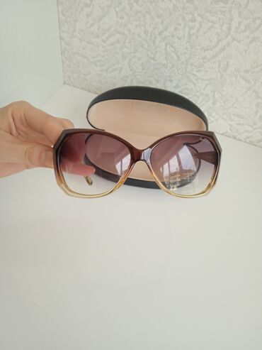 Очки: Солнцезащитные очки Twinexte Италия. В отличном состоянии с