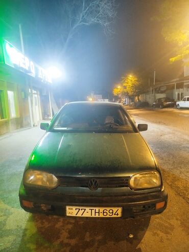 volkswagen beetle qiymeti: Volkswagen Golf: 1.6 l | 1994 il Hetçbek