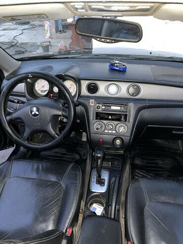 Mitsubishi: Mitsubishi Outlander: 2004 г., Автомат, Газ, Кроссовер — 9