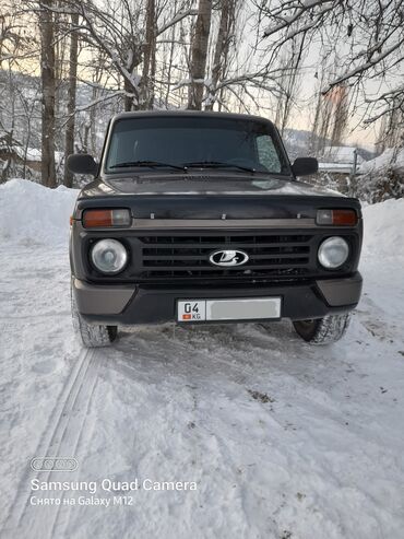 чехлы на авто сиденя: ВАЗ (ЛАДА) 4x4 Нива: 2015 г., 1.7 л, Механика, Бензин