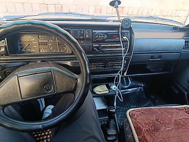 Volkswagen: Volkswagen Golf: 1991 г., 1.8 л, Механика, Бензин, Хэтчбэк — 3