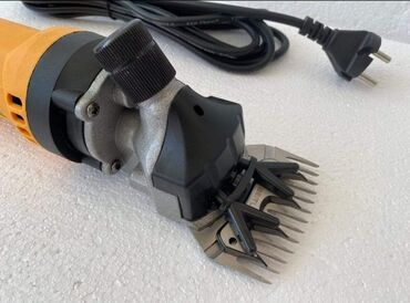 Oprema za kućne ljubimce: Prodajem novu i kvalitetnu mašinu za šišanje ovaca DEWALT u koferu sa — 4