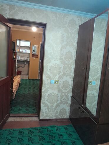 xacmaz evleri: Bakı, 20-ci sahə, 2 otaqlı, Köhnə tikili, 25 kv. m