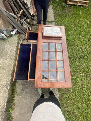 Stilske vitrine: Vitrina-sto za izlaganje nakita, satova ili kolekcionarskih predmeta — 5