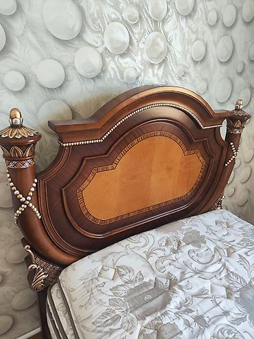 mebel alanlar: İşlənmiş, Təknəfərlik çarpayı, Bazasız, Matras ilə, Siyirməsiz, İtaliya — 3