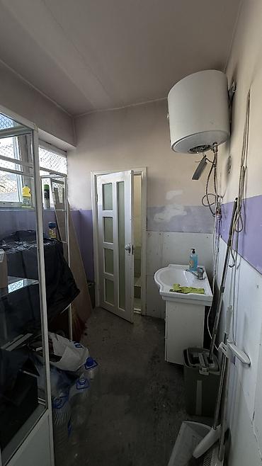 Продажа другой коммерческой недвижимости: ⠀ ⠀ ⠀ ⠀ ⠀ ⠀ ⠀ Продаётся помещение ⠀ • 9 комнатное, 142.52м² • 1 этаж — 8