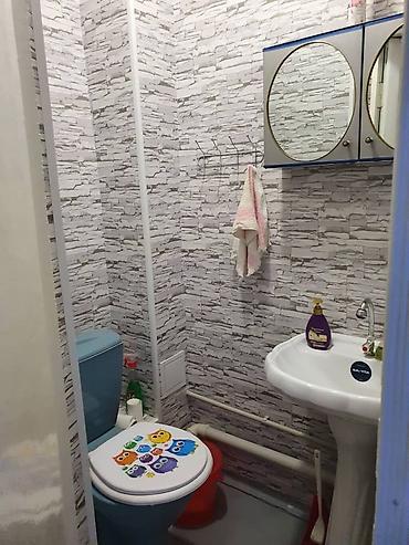 горная поляна: 2 комнаты, 50 м², Индивидуалка, 2 этаж, Косметический ремонт — 3