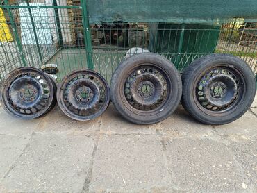 volan corsa c: Mercedes celicne felne sa 2 M+S gume 195/55-16felne 16 cola 5 x