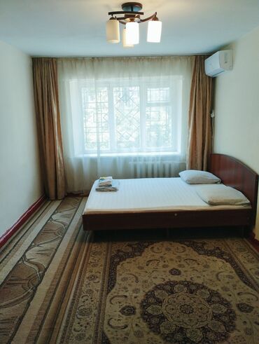 квартиры в районе ахунбаева: 1 комната, Постельное белье, Бытовая техника, Домофон