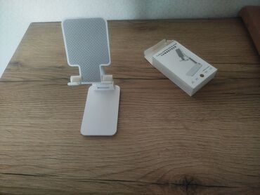 Mobil telefonlar üçün digər aksesuarlar: Stol üstü telefon tutacaqlar satılır isdeyen bu nömrəylə əlaqə — 21