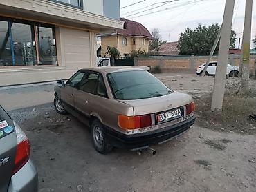 80 б4: Audi 80: 1988 г., 1.8 л, Механика, Бензин, Седан — 4
