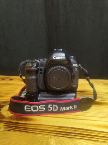 Видеокамеры: *SATILIR* 5D mark II 50 mm 1.8 lens Flash Flash üçün orginal zaryadka