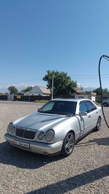 e55 w210: Mercedes-Benz 240: 1999 г., 2.8 л, Автомат, Бензин, Седан