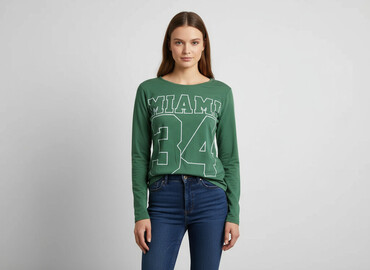 t shirty graff: Жіноча блуза, розмір S