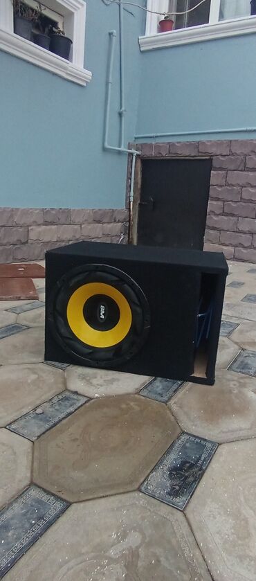 GPS трекеры: Avtomobil üçün subwoofer və qutu - Marka/model: BMV subwoofer (sarı