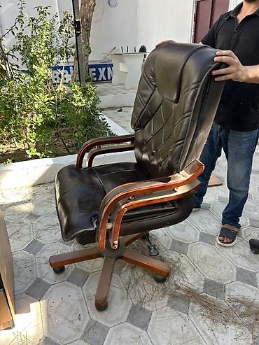 gamer oturacaq: Direktor/ofis kreslosu - Rəng: tünd qəhvəyi - Material: süni dəri — 1