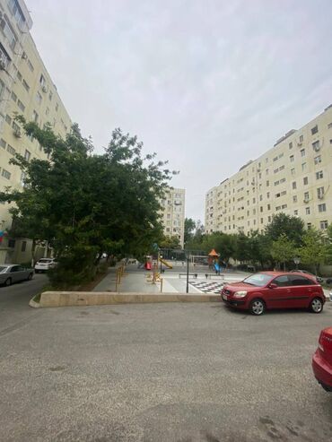Çəngəllər: Bakı, Yasamal, 3 otaqlı, Köhnə tikili, m. İçərişəhər, 80 kv. m