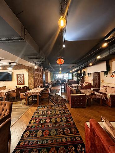 arenda servis: 8 Noyabr metrosuna yaxın hazır Çay Evi – icarəyə! • Lokasiya: 8 — 4