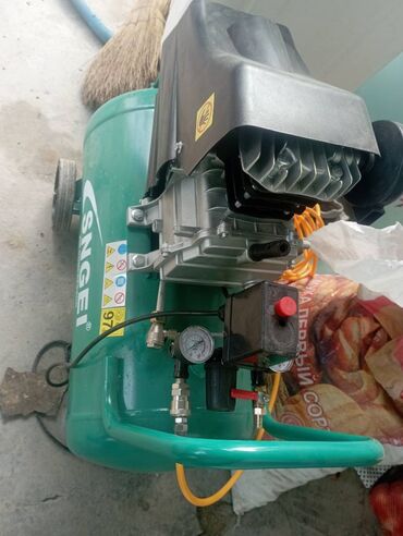 оборудование для розлива пива из кег: Kompreso novy