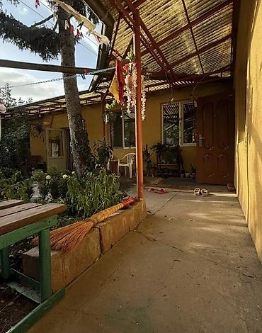 Продажа коттеджей и домов: Продаю дом связи с уездом (район советская Щербакова ) Дом — 10