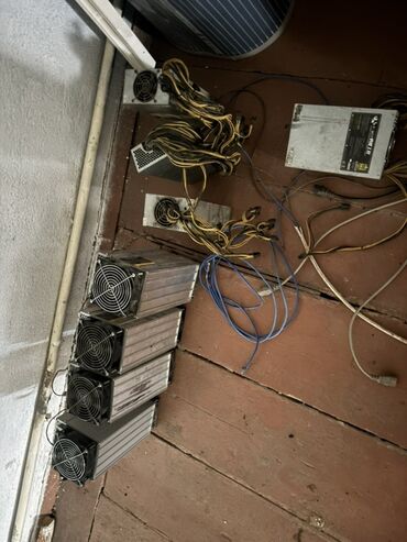 деревянные кровати бишкек: Продаю L3+ 4 шт все работает 

Прошу 5 тыс за шт или 18 за все